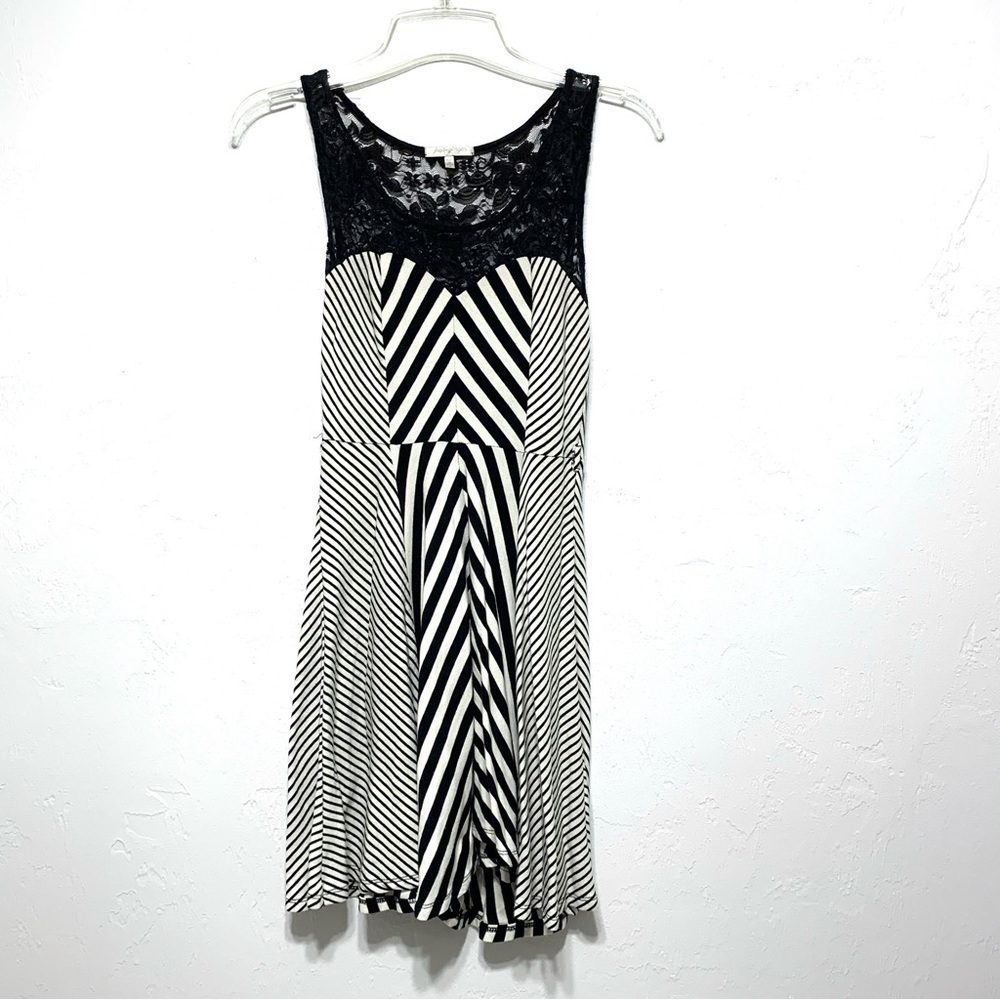 just ginger Black & White Stripe Lace Top Short Dress Sundress size Small